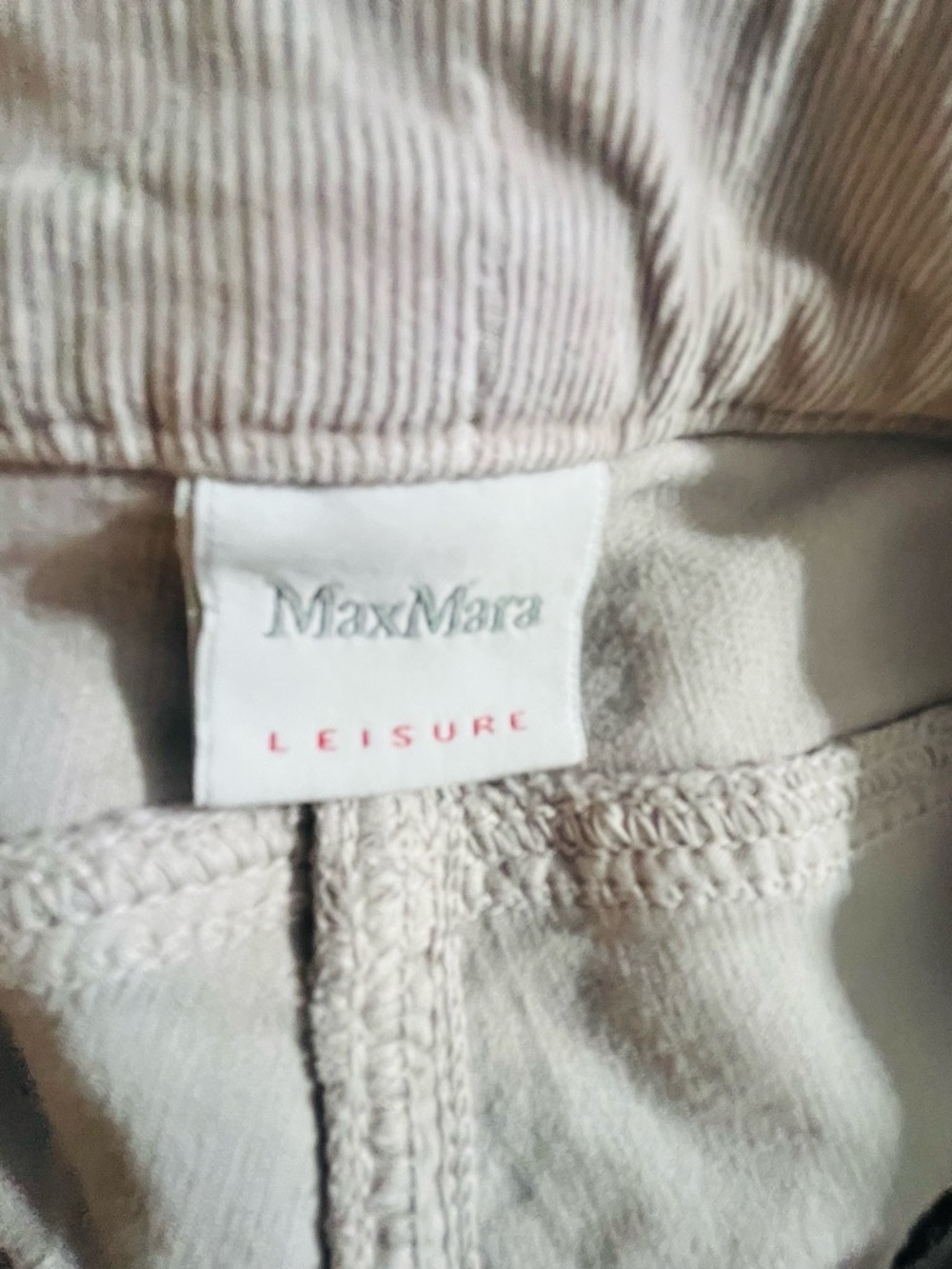 Max Mara Leisure Corduroy Soft Cream Pants Joggers
Sz S - Picture 9 of 10